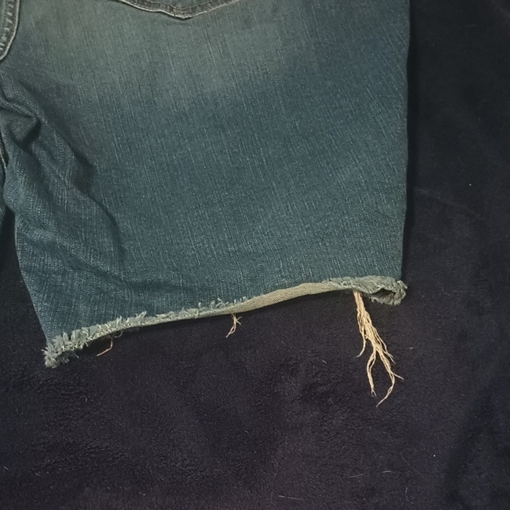 Torrid Ripped Blue Jean Shorts - Picture 6 of 7